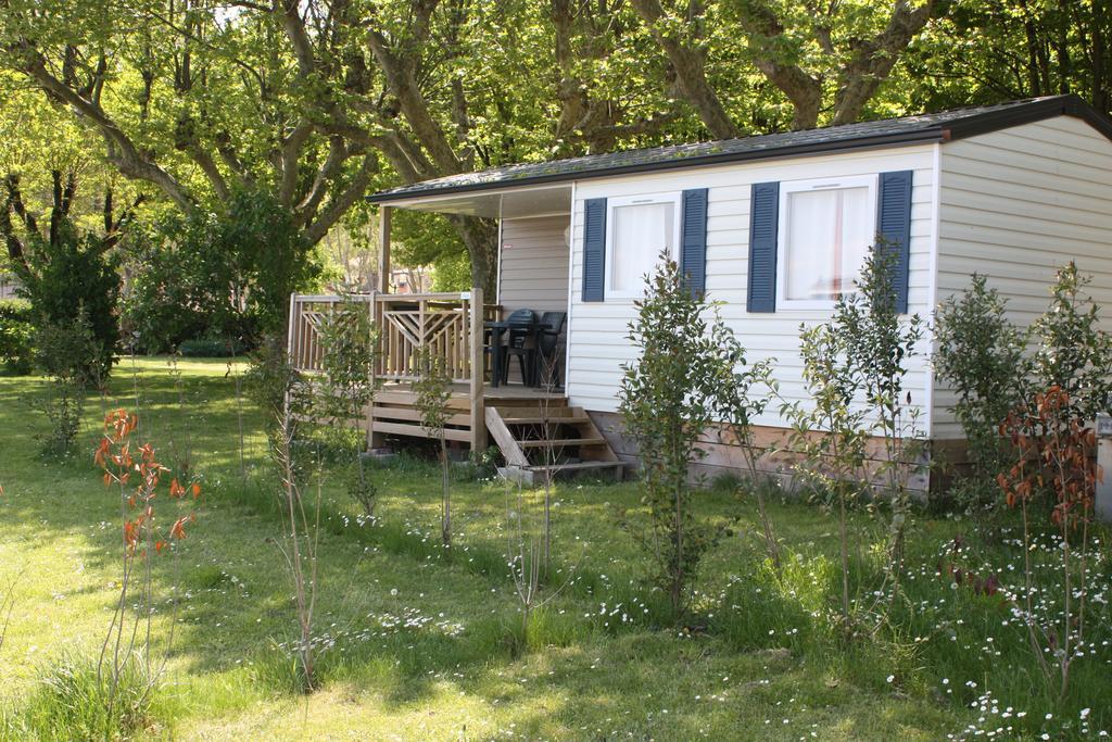 Camping Le Rhone Tournon-sur-Rhone Habitación foto
